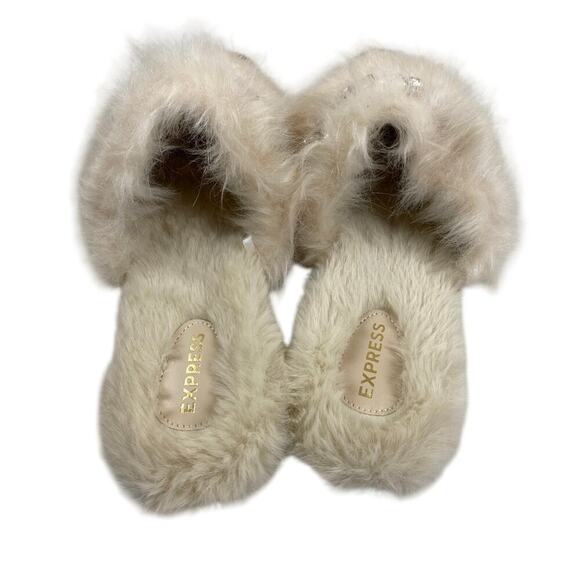 Express Faux Fur Crystal Mule Slippers Pink Coquette Twee Glam Cozy Holiday Chic - Picture 9 of 9